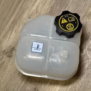 CW-168 coolant reservoir (parts only)‎